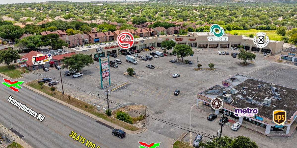 Kings Crossing Shopping Center - San Antonio, TX